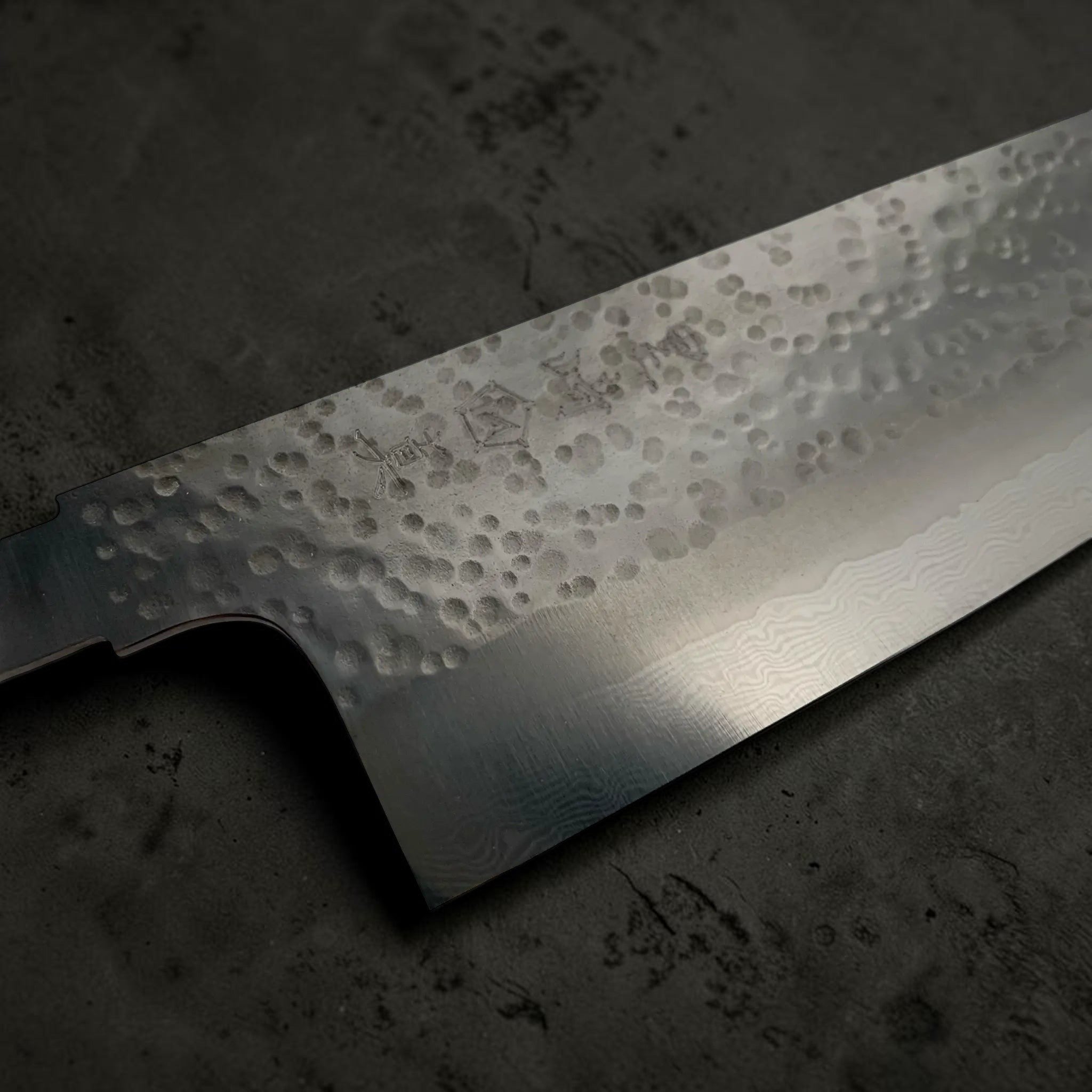 Makoto Kurosaki Tsuchime Coreless Gyuto 180mm handle close-up