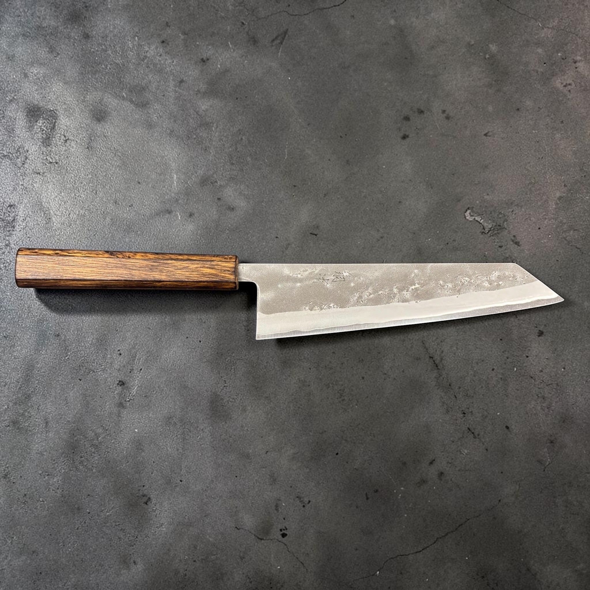 Hado SLD Kiritsuke Gyuto 200 mm profile shot
