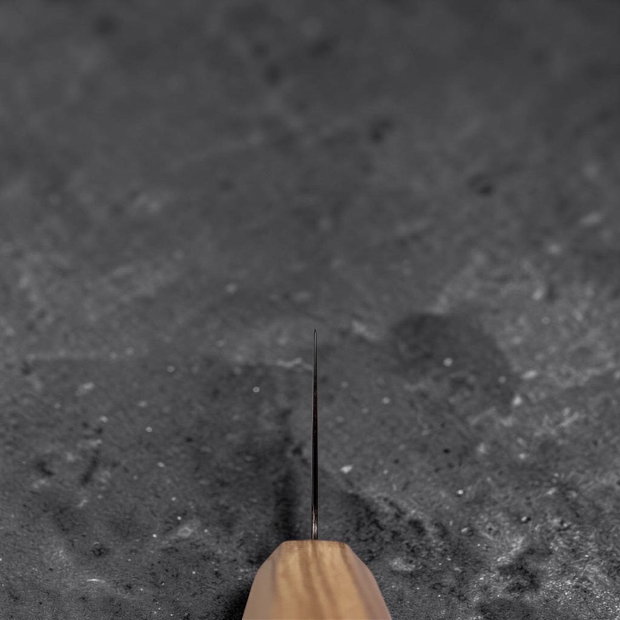Hatsukokoro Hikari SLD Damascus Nakiri 160 mm with olive wood handle choil shot.