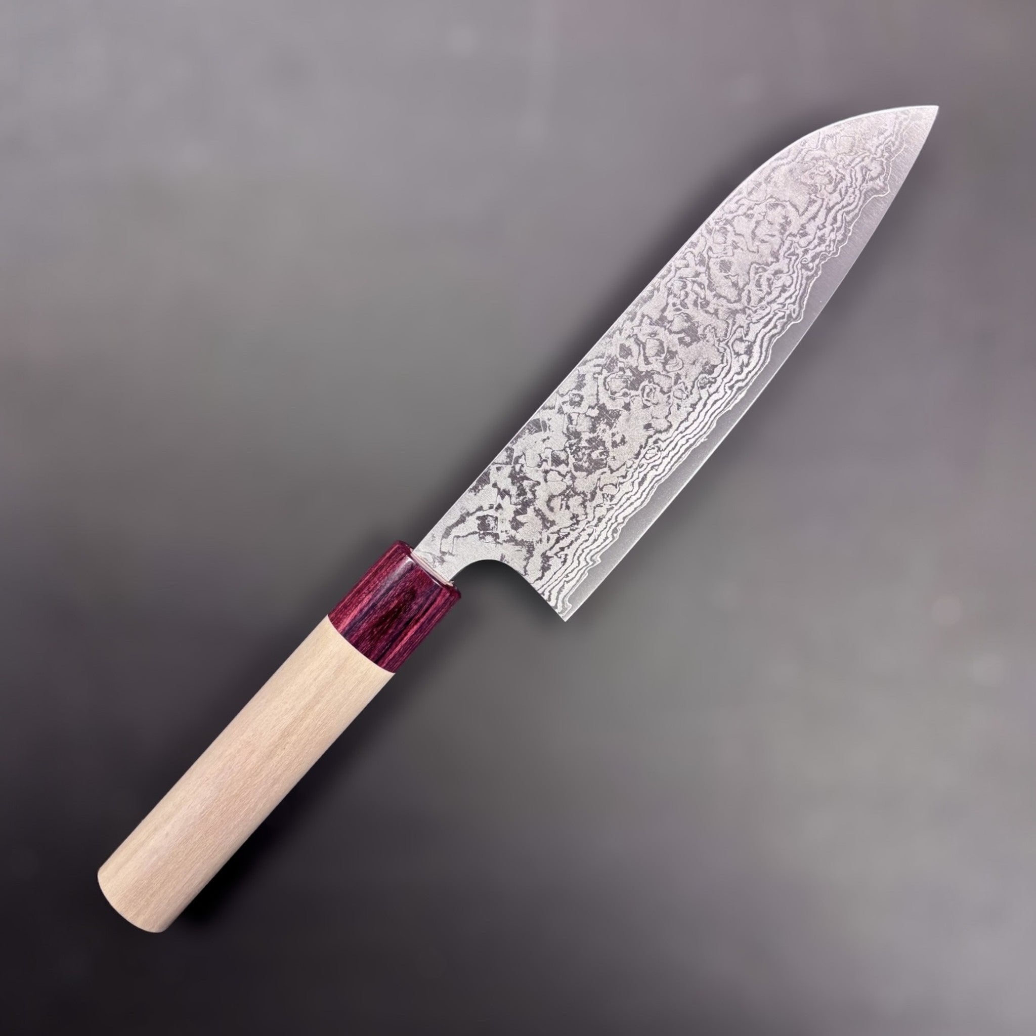 Masakage Kiri VG‑10 Damascus Santoku 165 mm, right‑side profile showcasing Damascus layers and handcrafted wa handle.