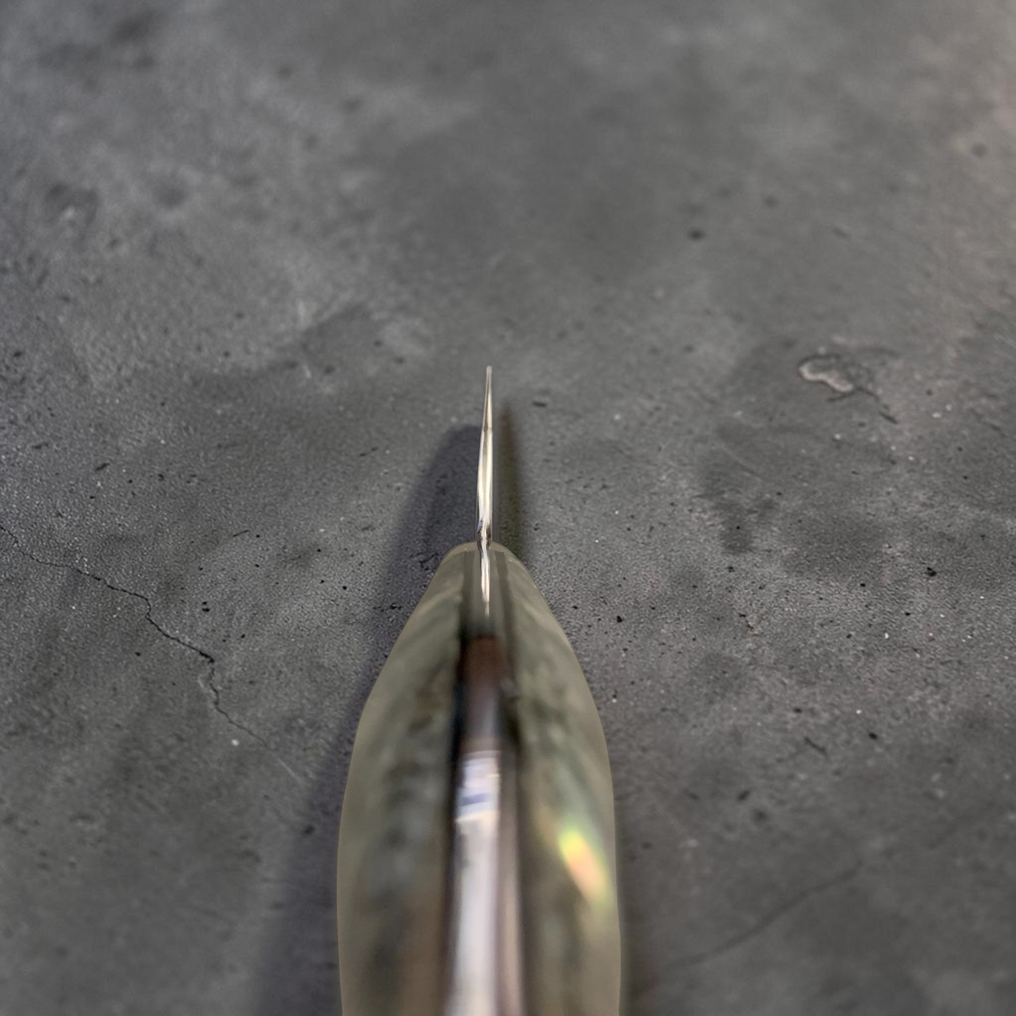 Nigara Hamono SG2 Kurouchi Tsuchime Sujihiki 270 mm choil shot