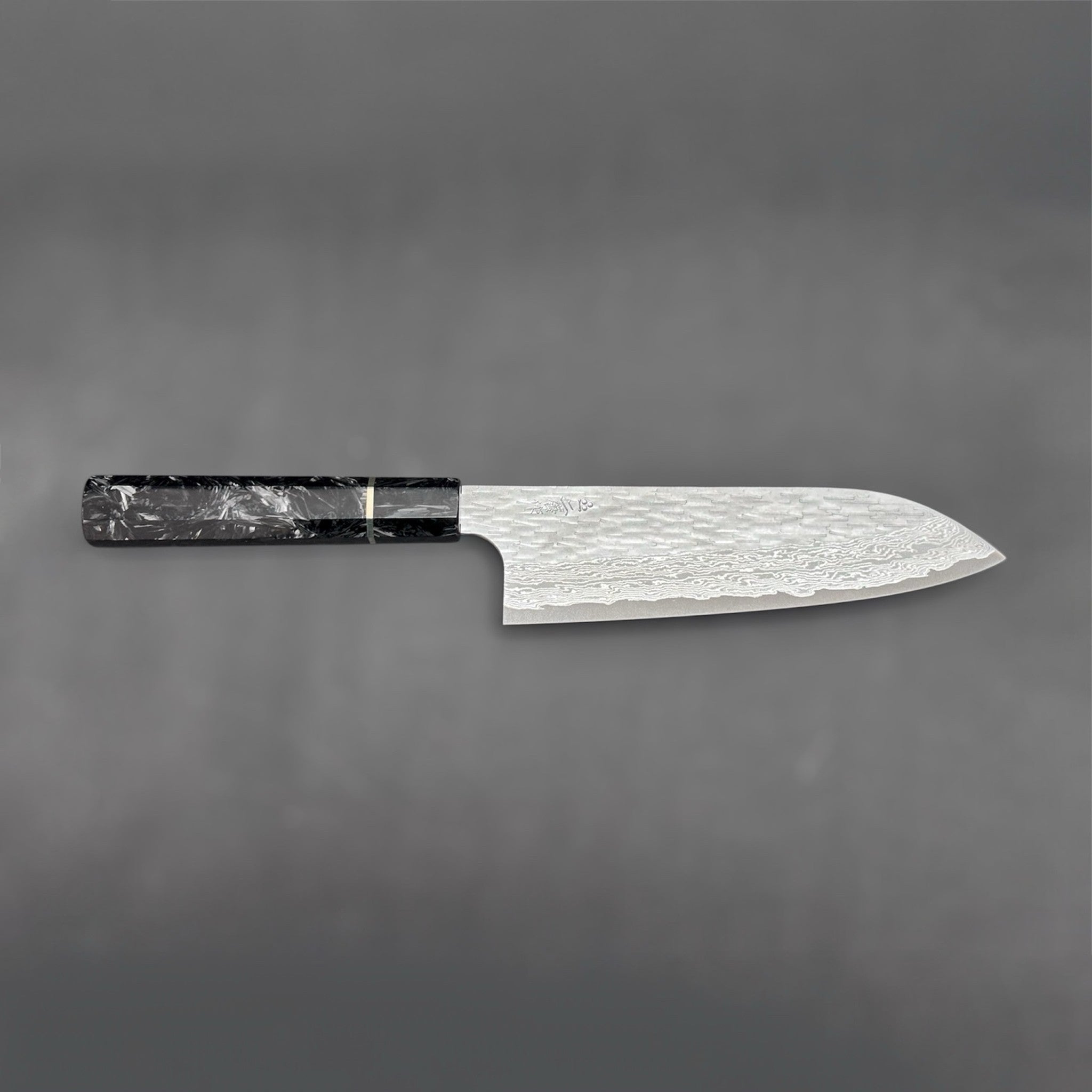 Nigara VG-XEOS Tsuchime Santoku 165 mm Japanese kitchen knife, detailed product view of the profile.