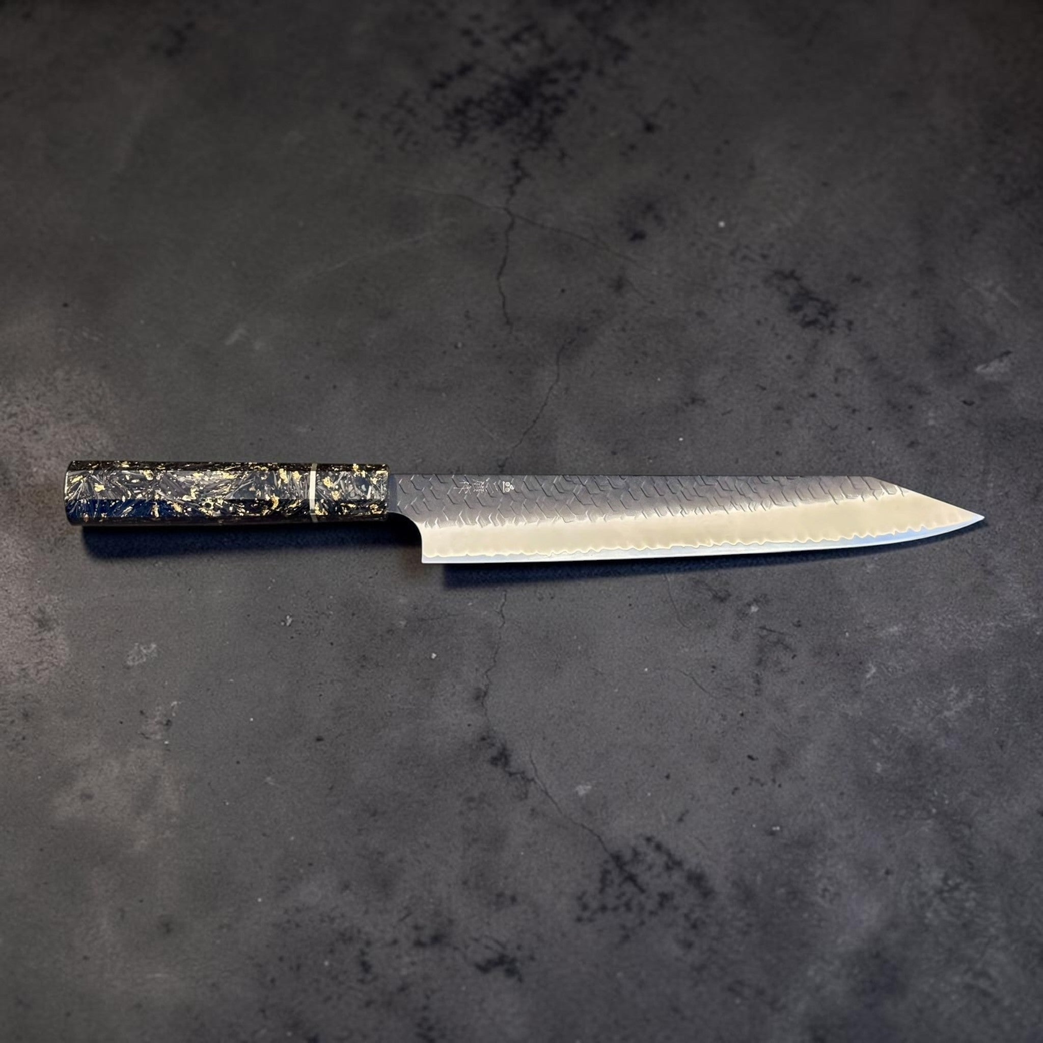 Nigara SG2 Kurouchi Tsuchime Kiritsuke Sujihiki 255 mm, full right-facing profile highlighting long slicer blade.