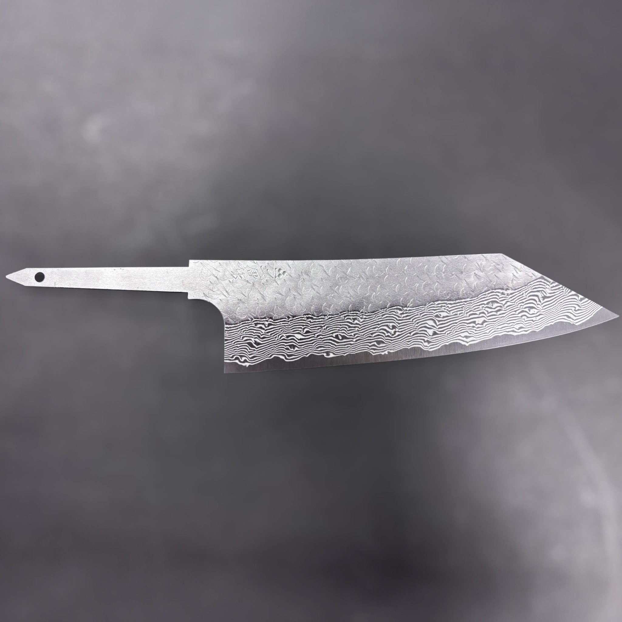 Nigara Strix Damascus Bunka 180 mm profile shot