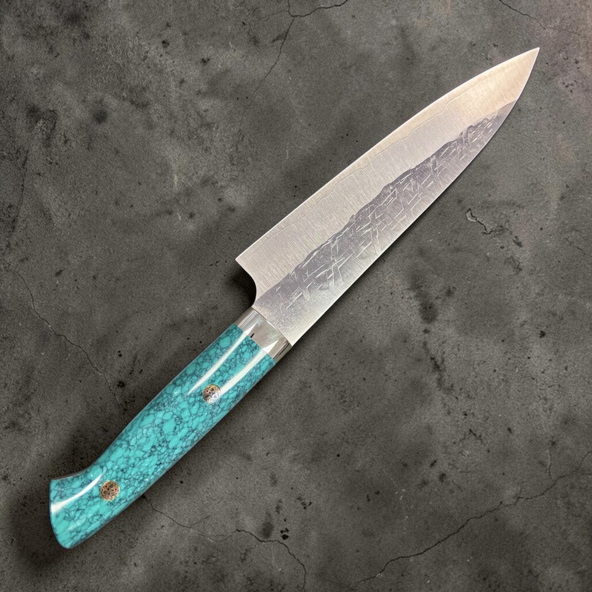 Takeshi Saji SRS-13 Gyuto 180 mm with turquoise Western handle, left-side beauty shot.