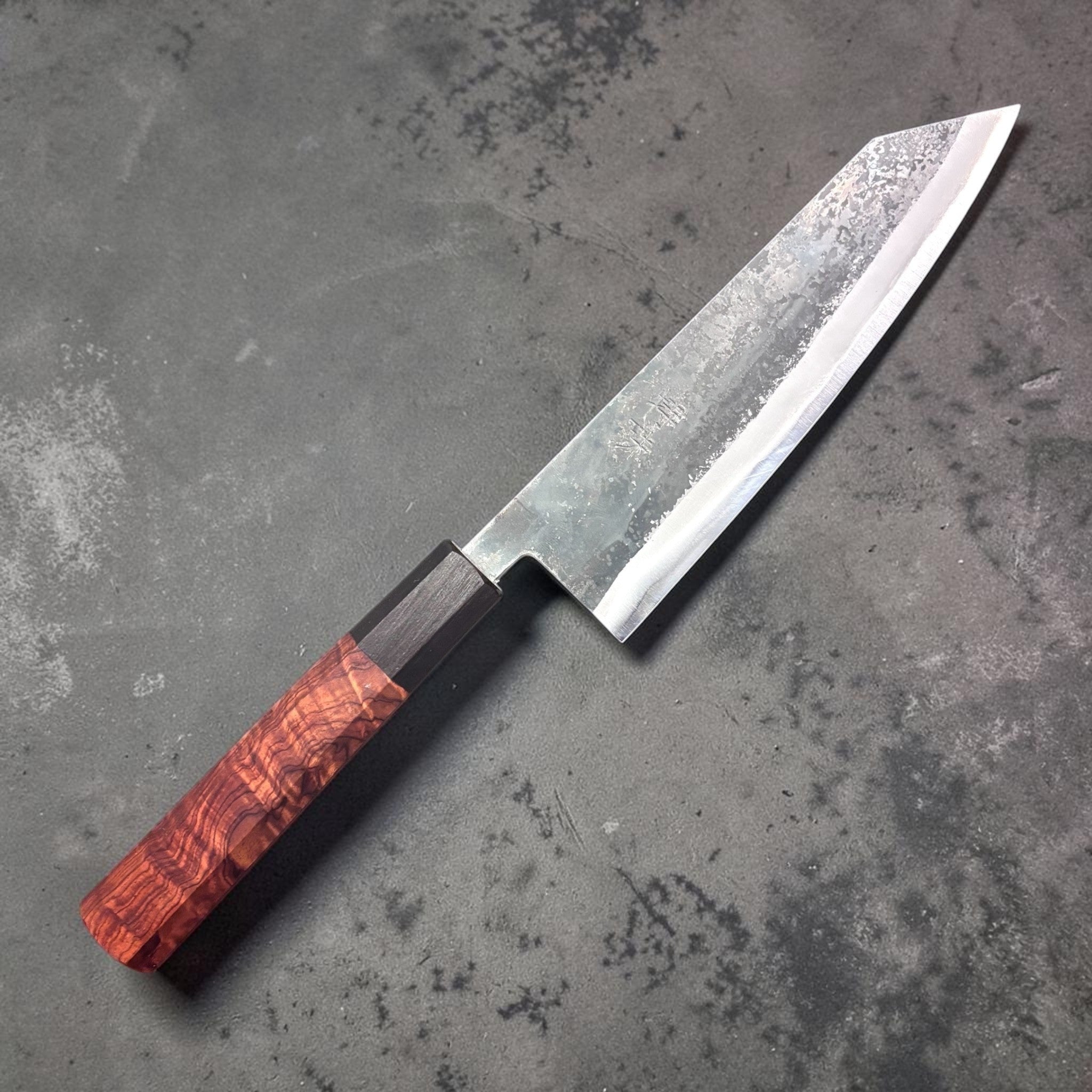 Tokushu Knife Rosewood Series White #2 Bunka 165mm, close-up showing rustic cladding, tapered spine, and octagonal rosewood handle.