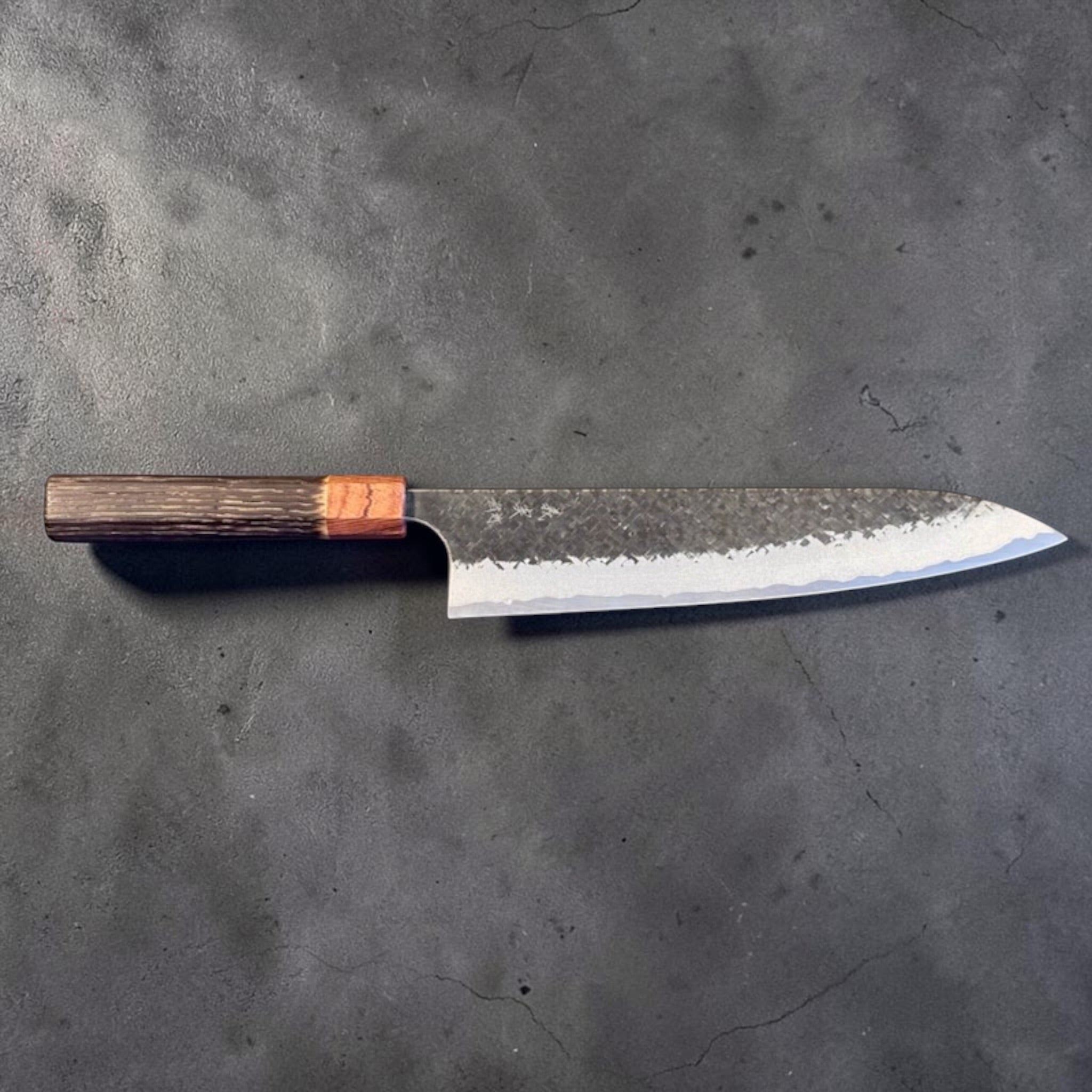 Yoshimi Kato Aogami Super Kurouchi Kaku-Tsuchime Gyuto 240mm, full right-side profile.