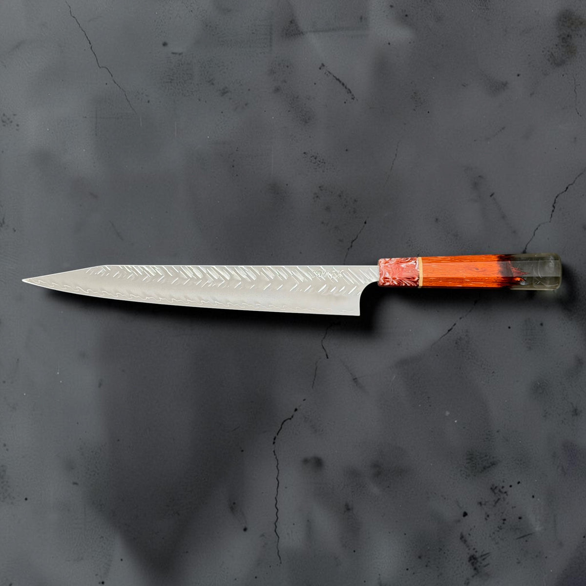 Reverse side profile of Yoshimi Kato SG-STRIX V-Tsuchime 270mm kiritsuke sujihiki with its pointed kiritsuke tip.