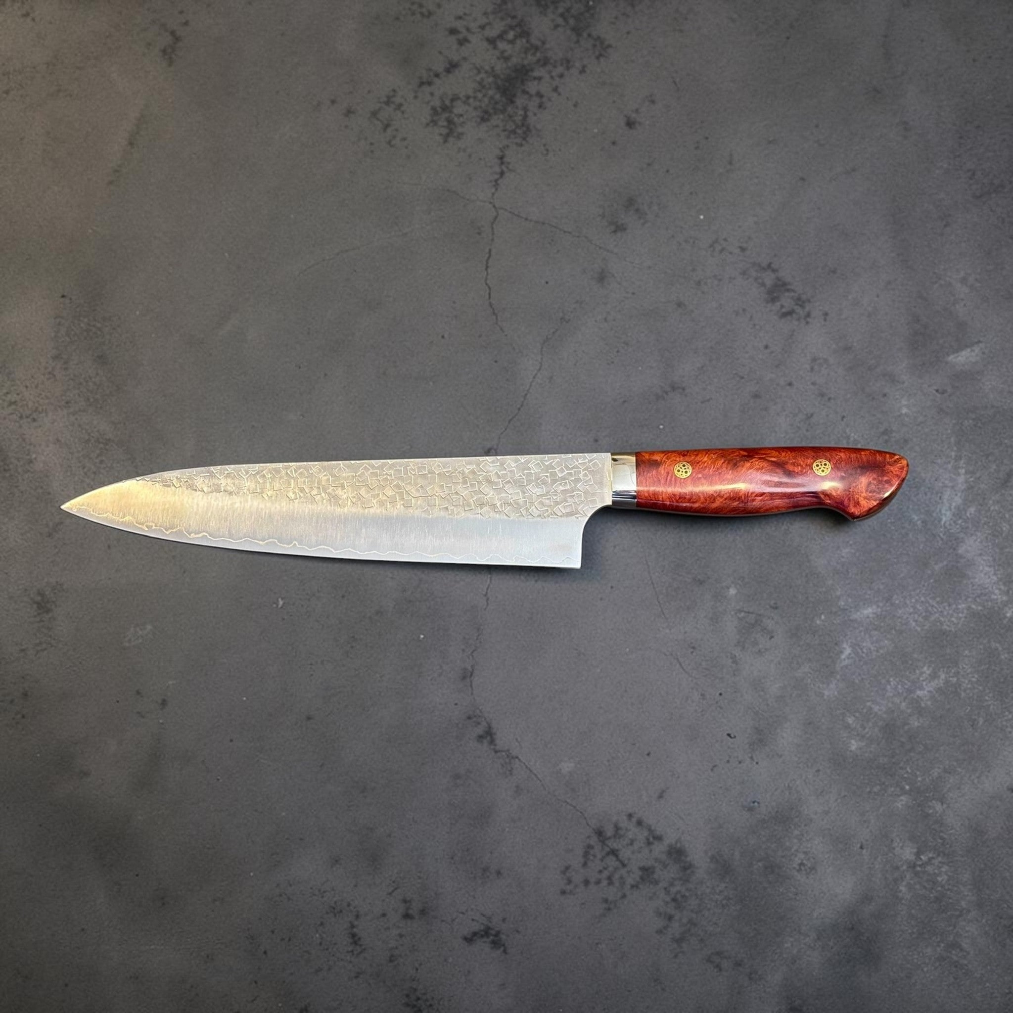 Yoshimi Kato SG2 Kaku-Tsuchime Gyuto 210 mm with Karin western handle, side profile showing blade shape and handle.
