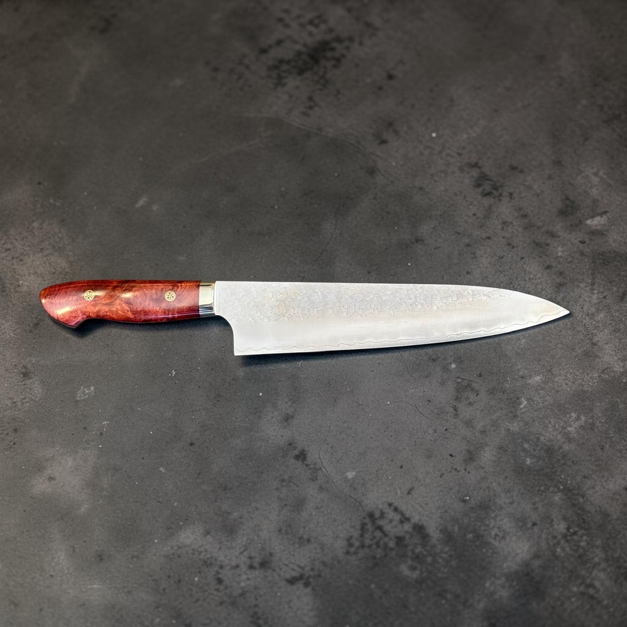 Yoshimi Kato SG2 Kaku-Tsuchime Gyuto 210 mm with Karin western handle, reverse side profile view.