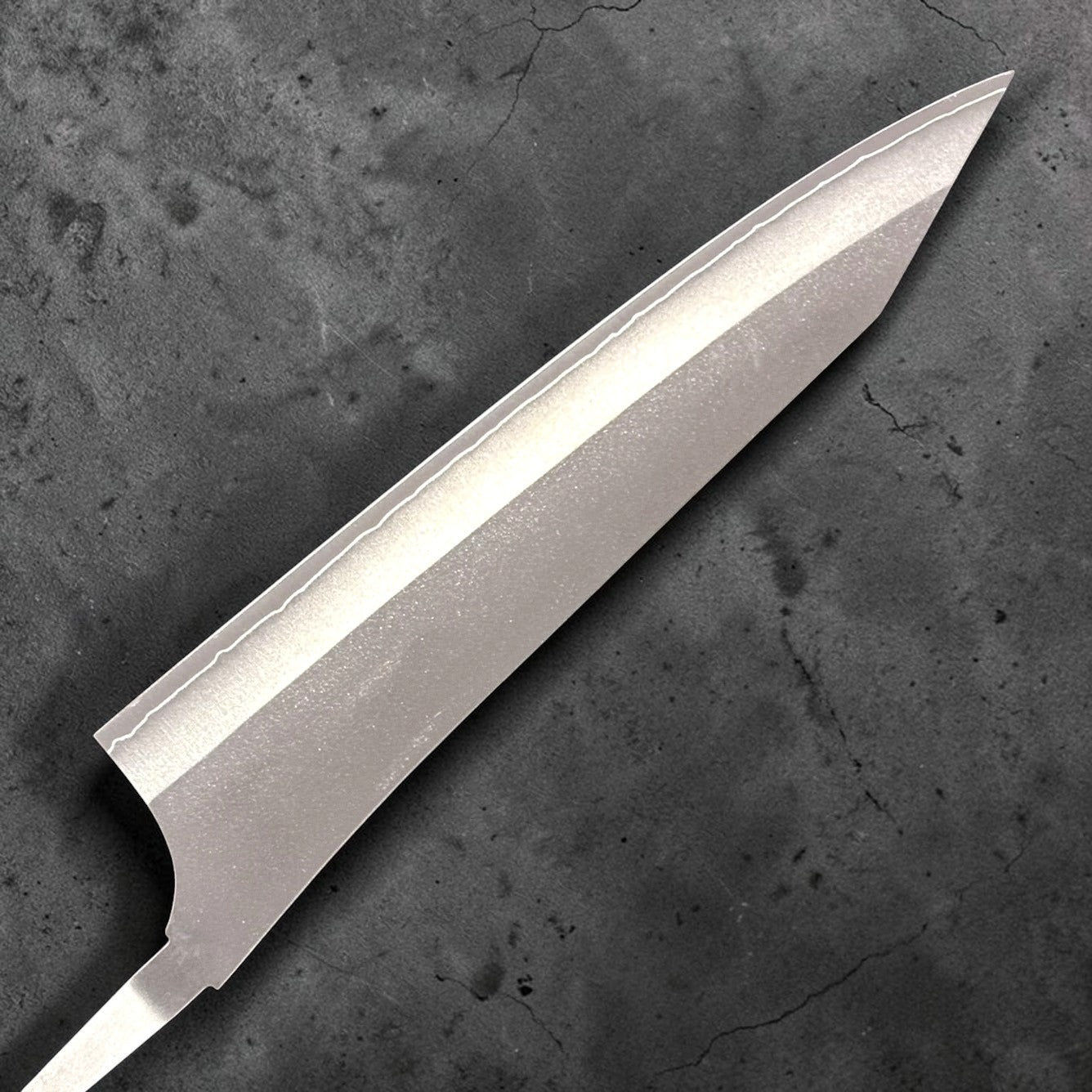 Yu Kurosaki Gekko VG-XEOS Gyuto 240mm polished migaki blade close-up