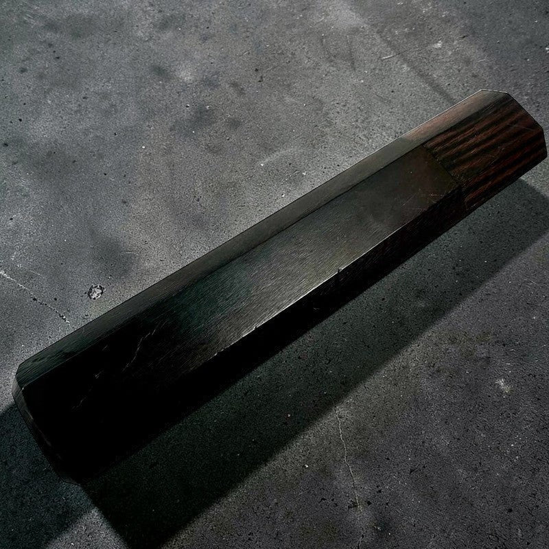 Tokushu Knife Rosewood Wa Handle with Ebony Ferrule Tokushu Knife.