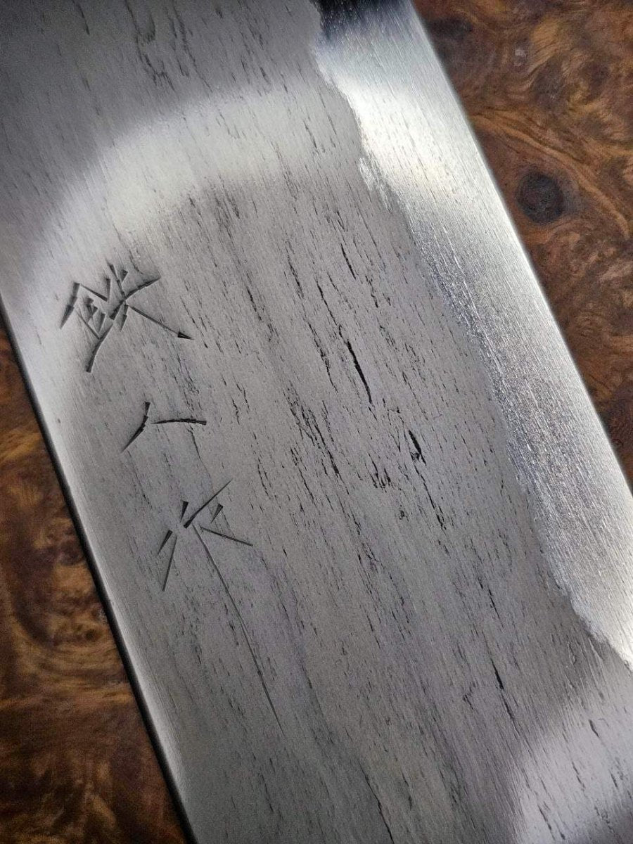 Mastering Your Japanese Kitchen Knives: Tips to Avoid Chipping and Maintain Sharpness tonymaciejewski