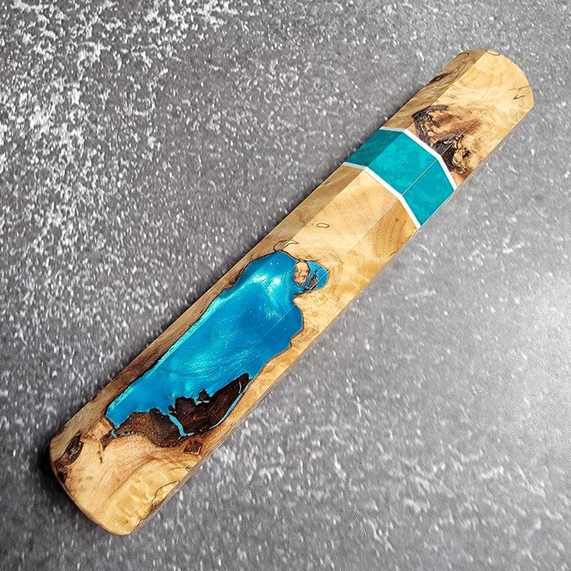 Out on a Limb, a branch of Get a Grip - Tokushu Knife