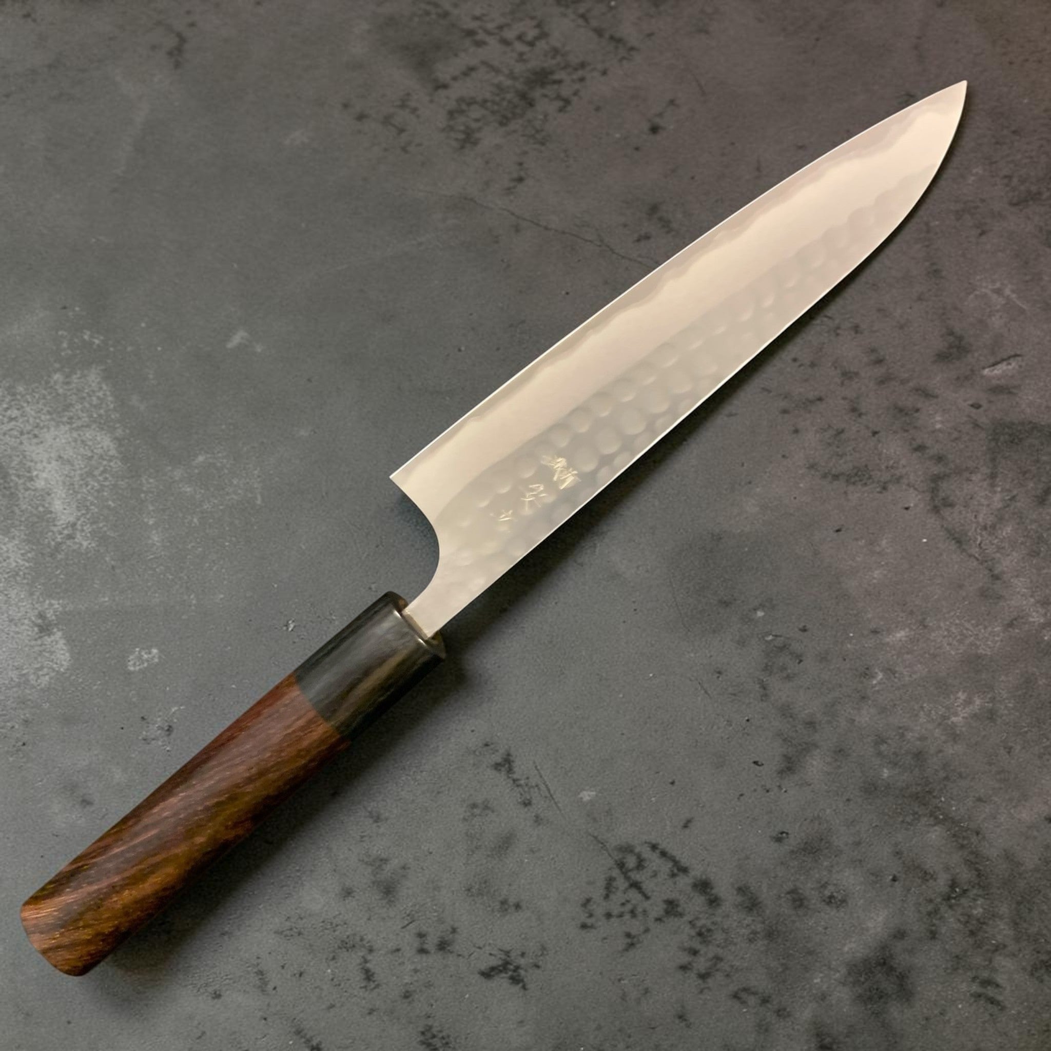 nryu Blue #2 petty 150mm hammered tsuchime Damascus cladding close-up