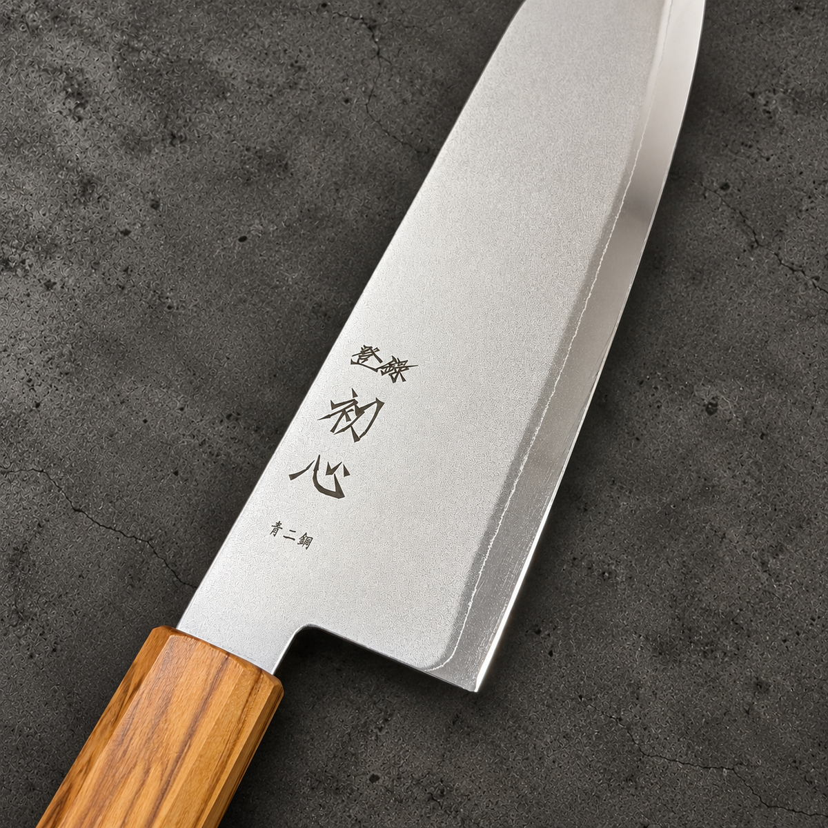 Hatsukokoro Kaijin Blue #2 bunka, laser markings and stainless cladding line close-up