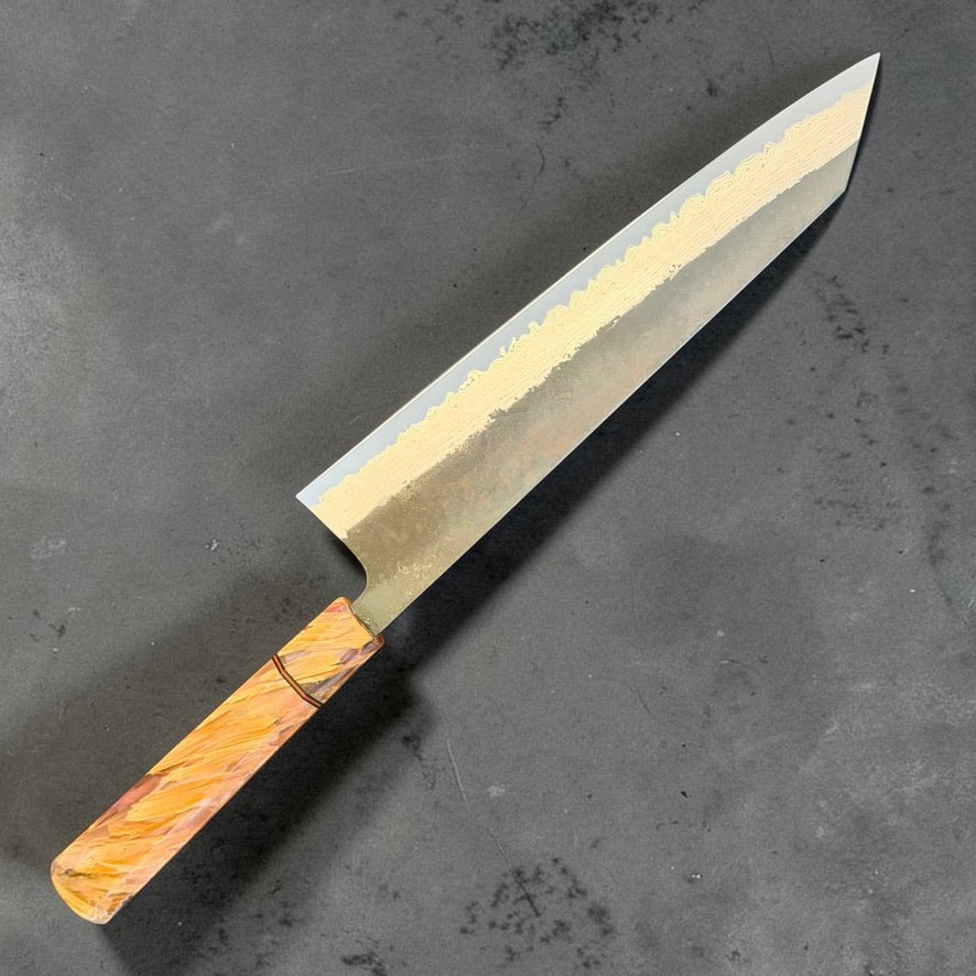 Reverse side of exact Hatsukokoro Shinkiro 240mm kiritsuke gyuto with orange-gold Prisma Handle 01