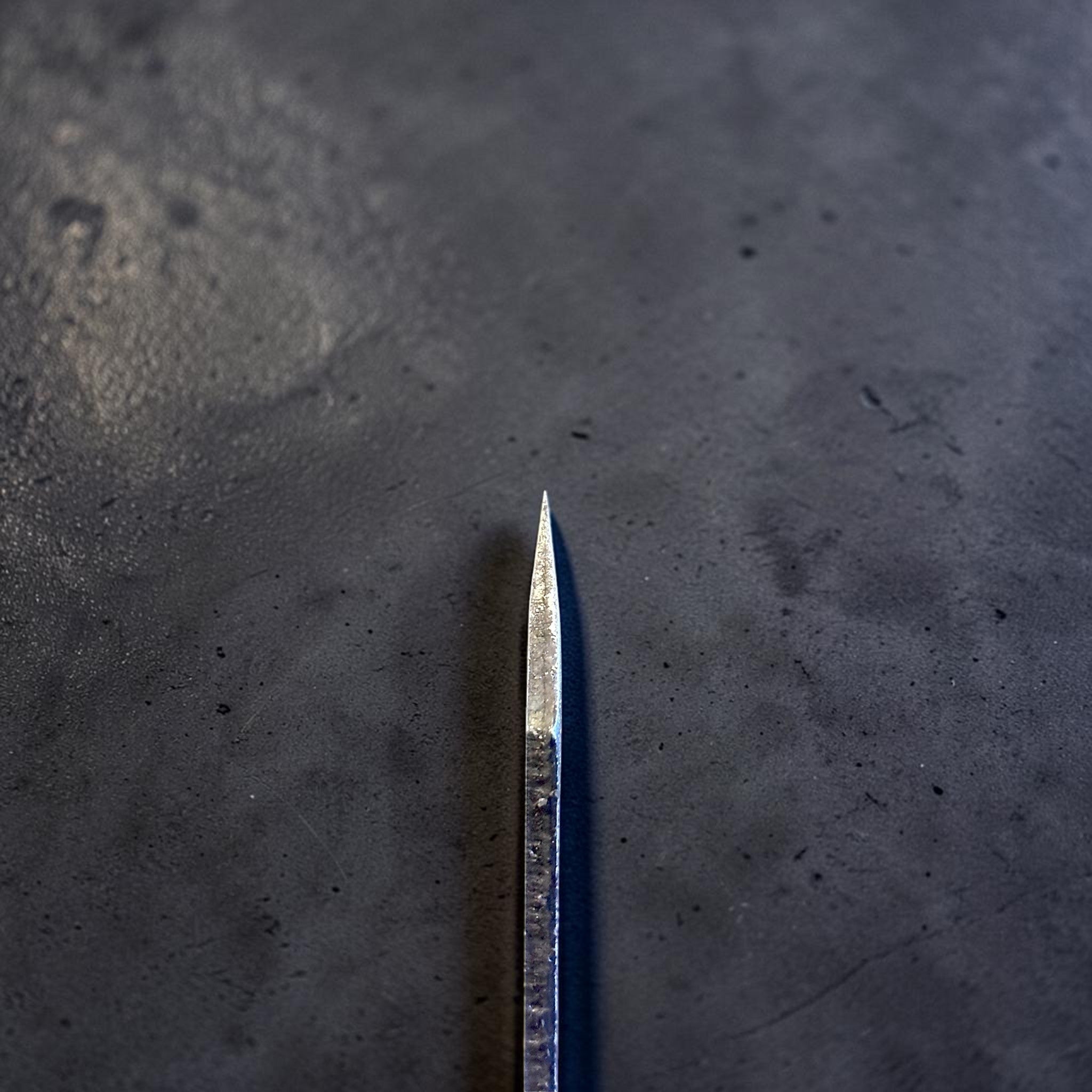 Higonokami Carbon Steel Japanese Friction Folder, choil shot