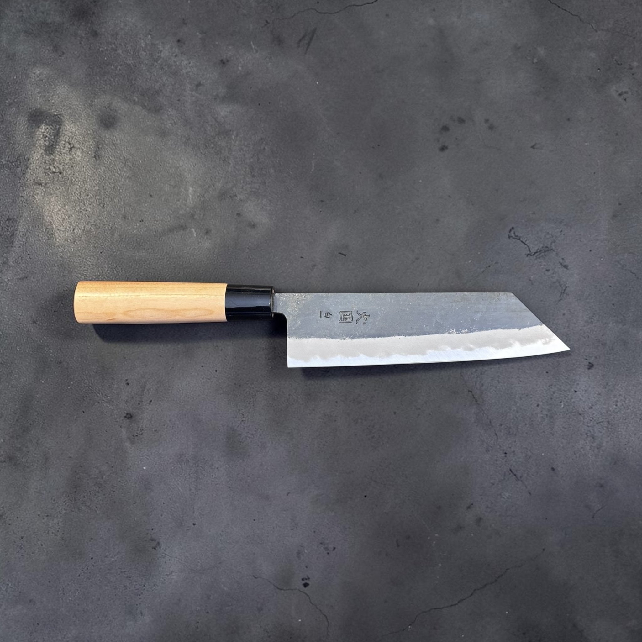 Hinokuni White #1 Kurouchi Bunka, reverse full profile showing kanji and rustic kurouchi finish.