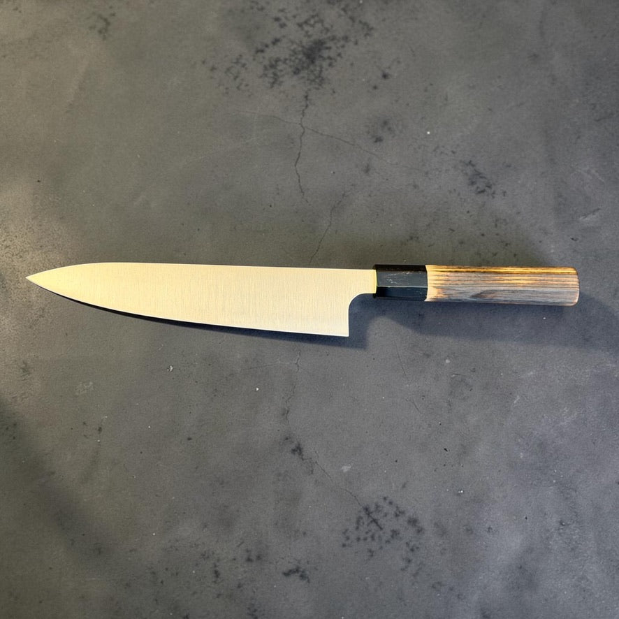 Full reverse profile of Kei Kobayashi SG2 Migaki Gyuto 210mm with burnt wood wa handle