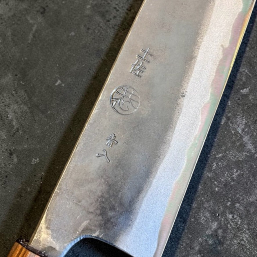 Kyohei Shindo makers mark and cladding detail on Blue #2 Santoku