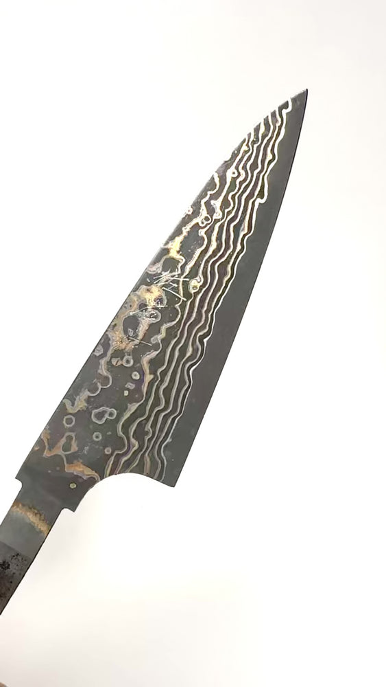 
                  
                    Load and play video in Gallery viewer, Takeshi Saji VG-10 Gold Damascus Petty 90mm No Handle
                  
                
