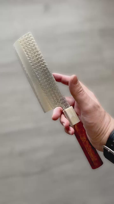 Yu Kurosaki Kokusen AS Nakiri 165mm with handmade Amboyna burl and horn handle product video