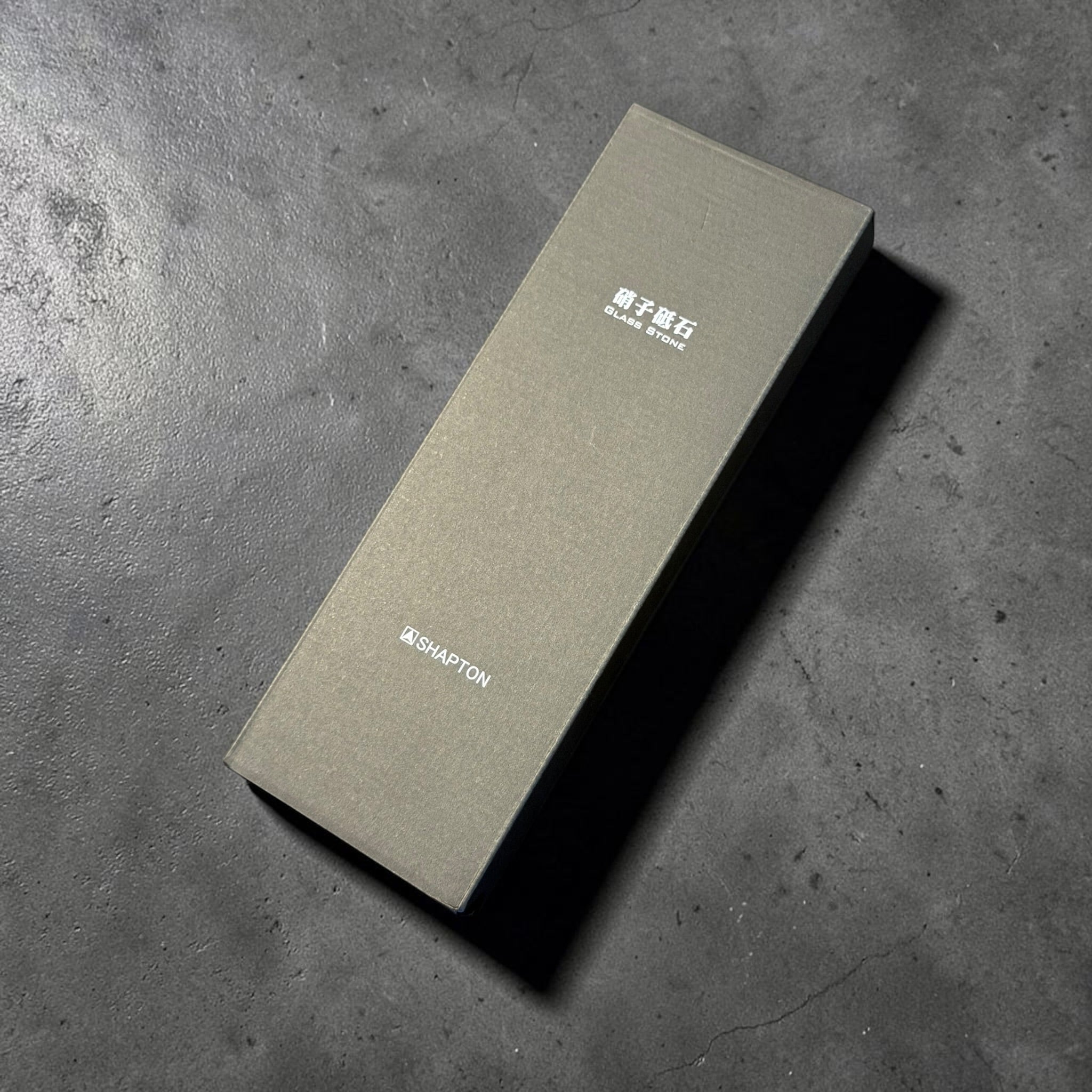 Shapton GlassStone 8000 grit whetstone retail box packaging