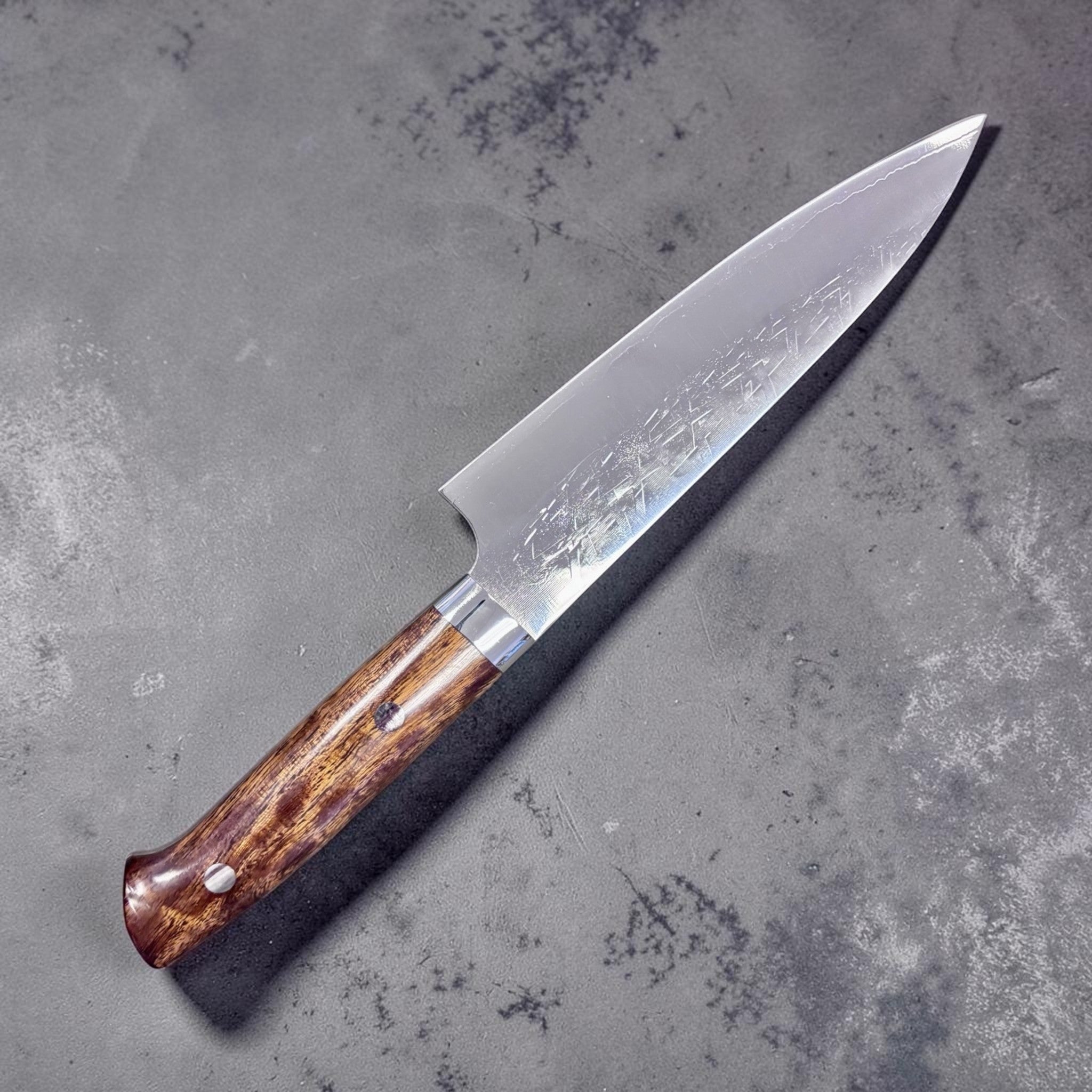 Takeshi Saji SRS-13 Gyuto 180 mm, ironwood Western handle – left-side profile of the blade.