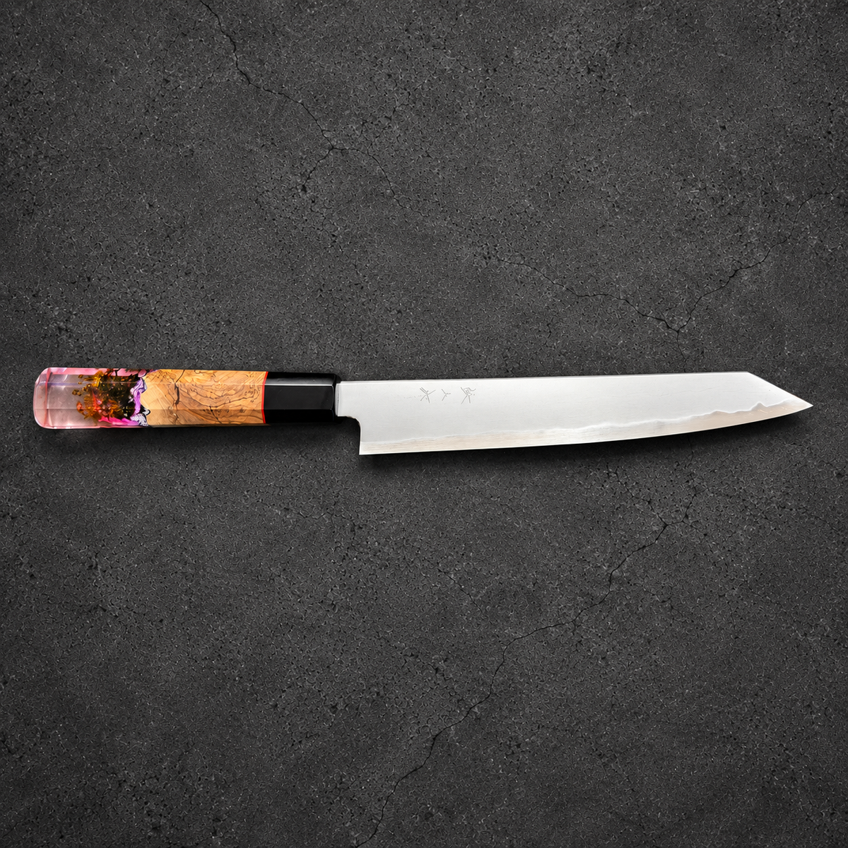 Tetsujin 210mm Kiritsuke Sujihiki with Prisma handle, full side profile