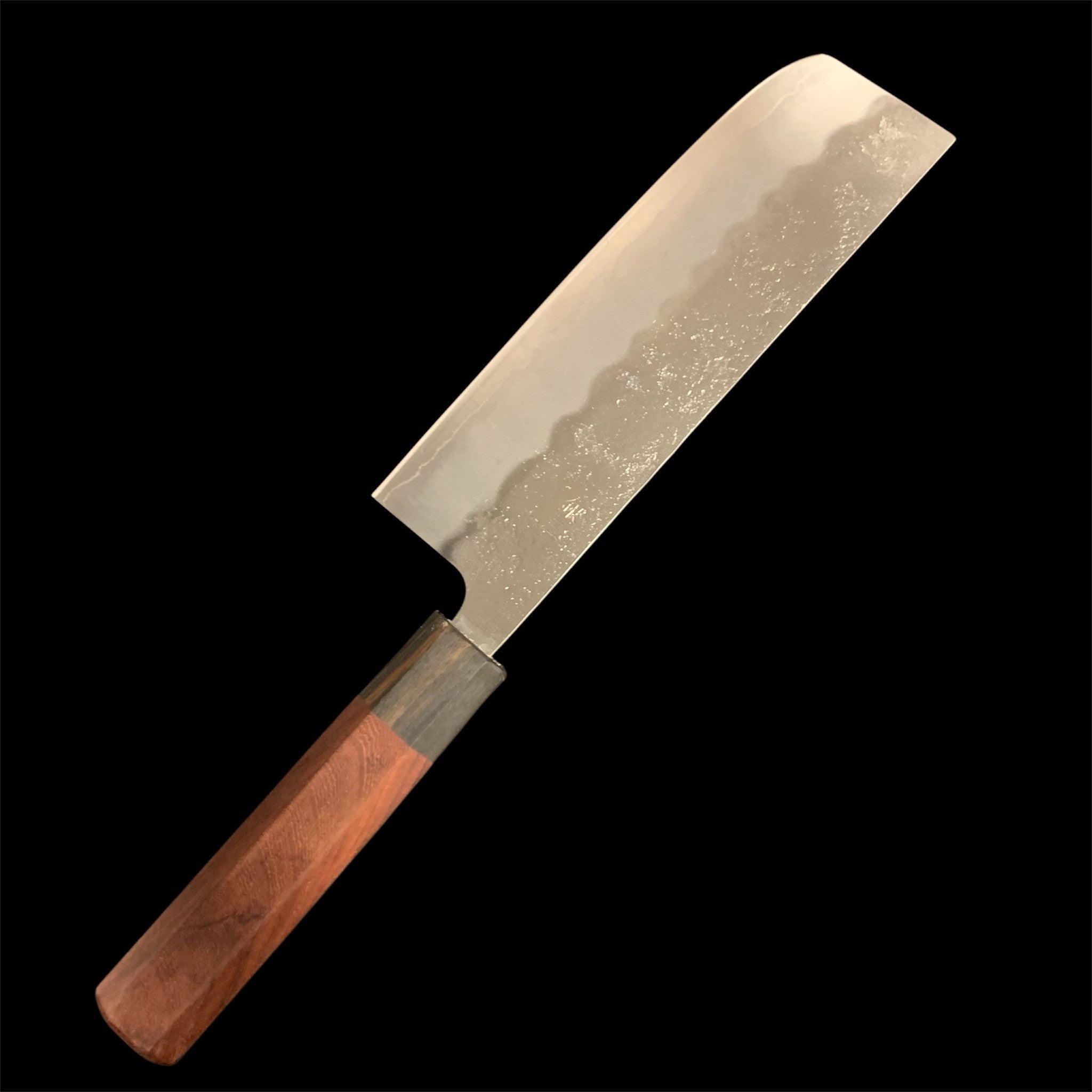 Tokushu Knife Ginsan #3 Nashiji Nakiri 165 mm, reverse side of blade showing Nashiji cladding and custom wa handle on black background.