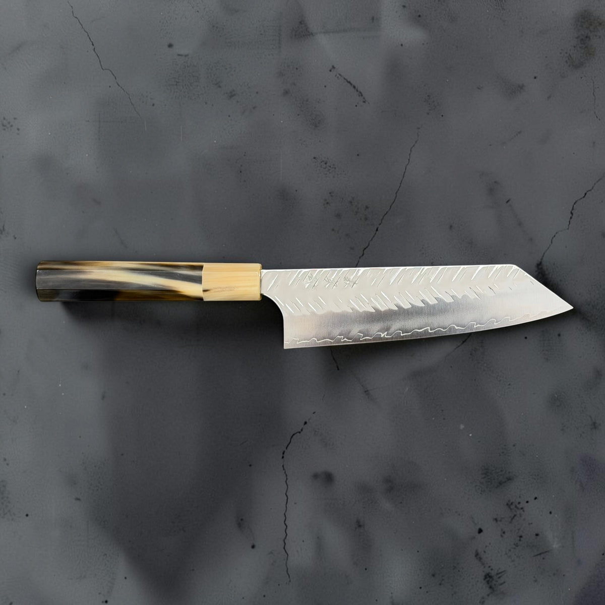 Full blade profile of Yoshimi Kato SG-STRIX V-Tsuchime Bunka with custom Prisma wa handle