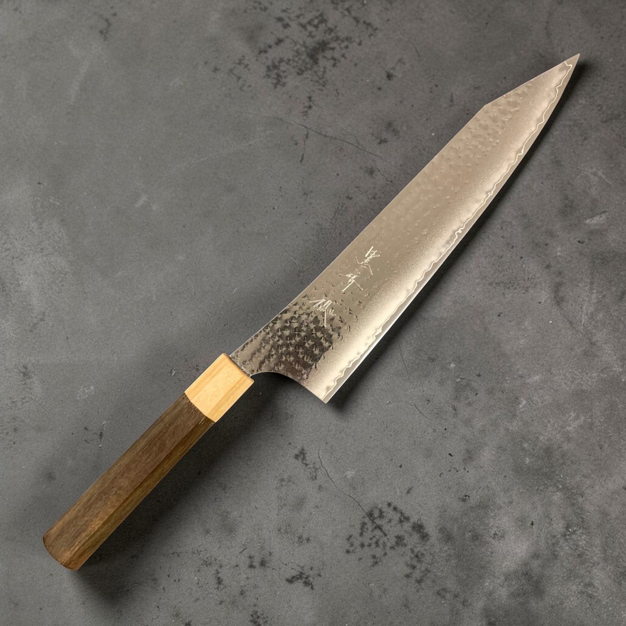 Yu Kurosaki Senko Ei SG2 Gyuto 240 mm — full-length view on neutral background with pointed tip. Right Side with Kanji
