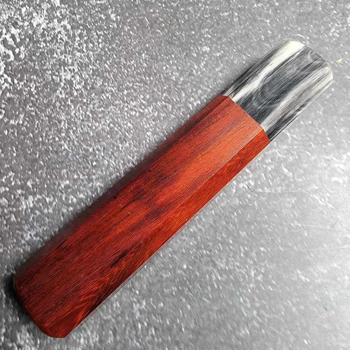 Tokushu Knife High Grade Horn Ferrule with Ivory Coast Rosewood Size Small Tokushu Knife.