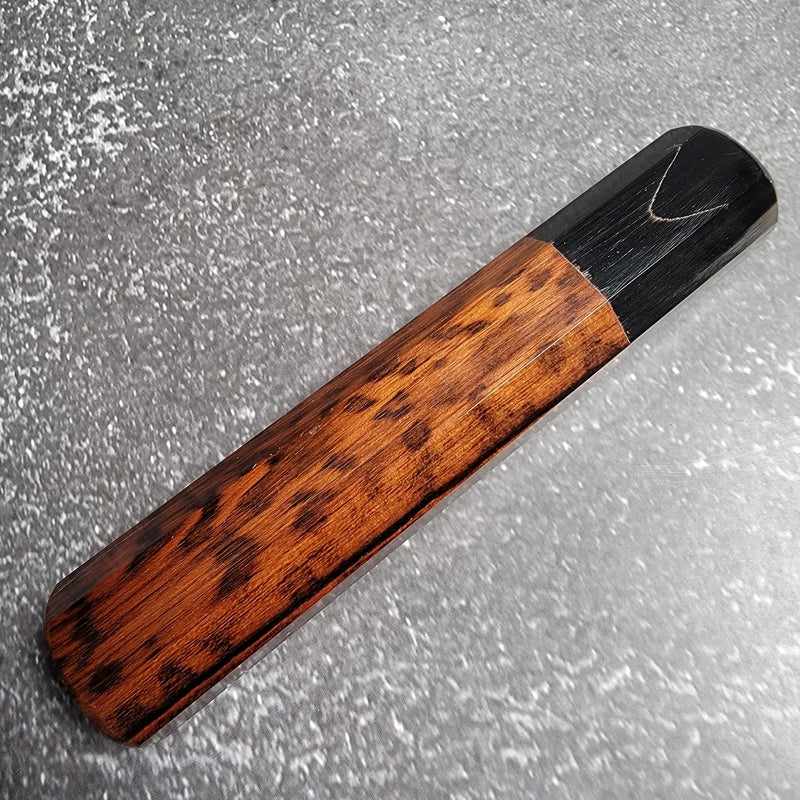 Tokushu Snakewood and Horn Ferrule Medium Tokushu Knife.